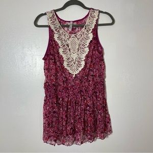 Yummy Plus, Sheer Floral Tank Top. Size 2X. In excellent condition!